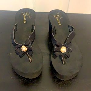 Black platform Guess sandals